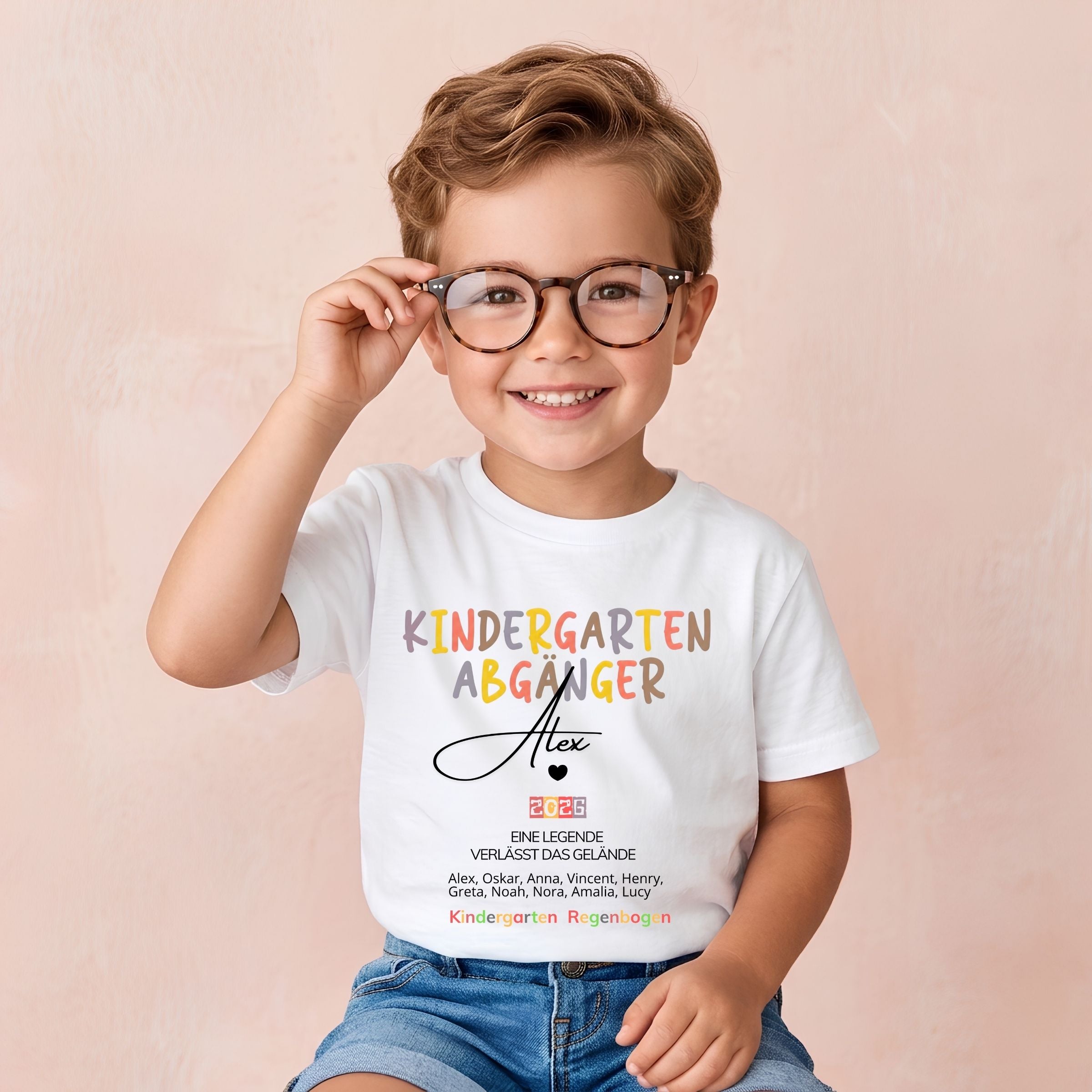 Kindergarten Abgänger Kids T-Shirt — Personalized Class Year Graduation Tee