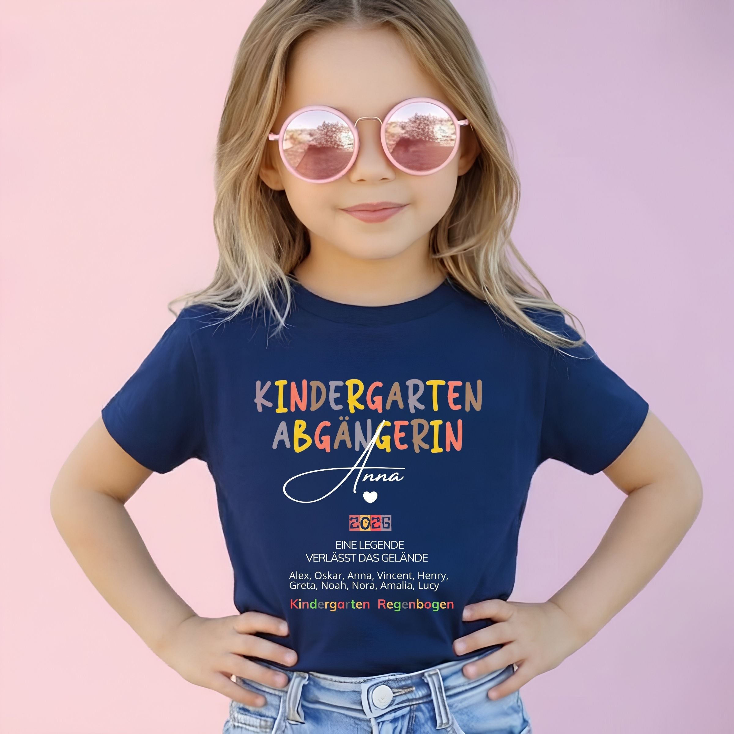 Kindergarten Abgänger Kids T-Shirt — Personalized Class Year Graduation Tee